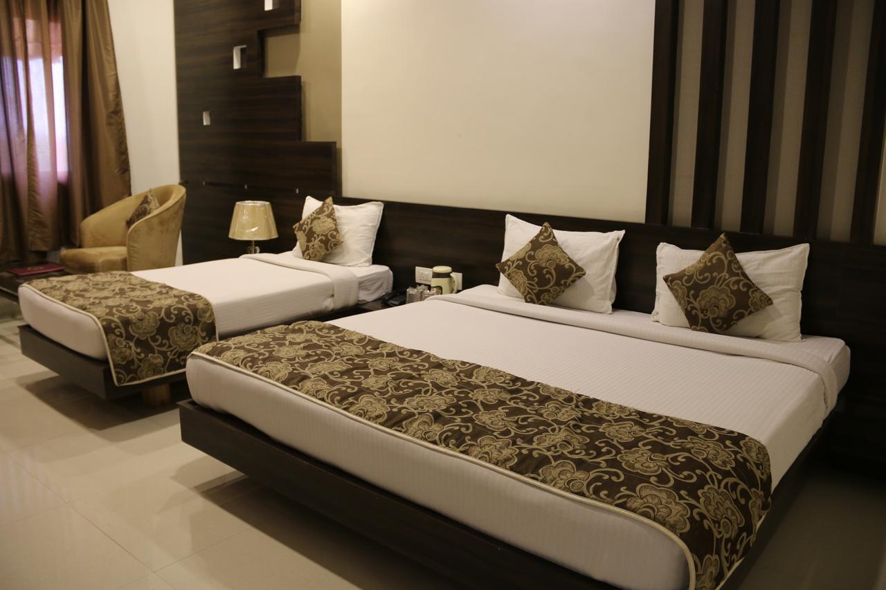 Rk Regency Hotel Bhopal Bagian luar foto